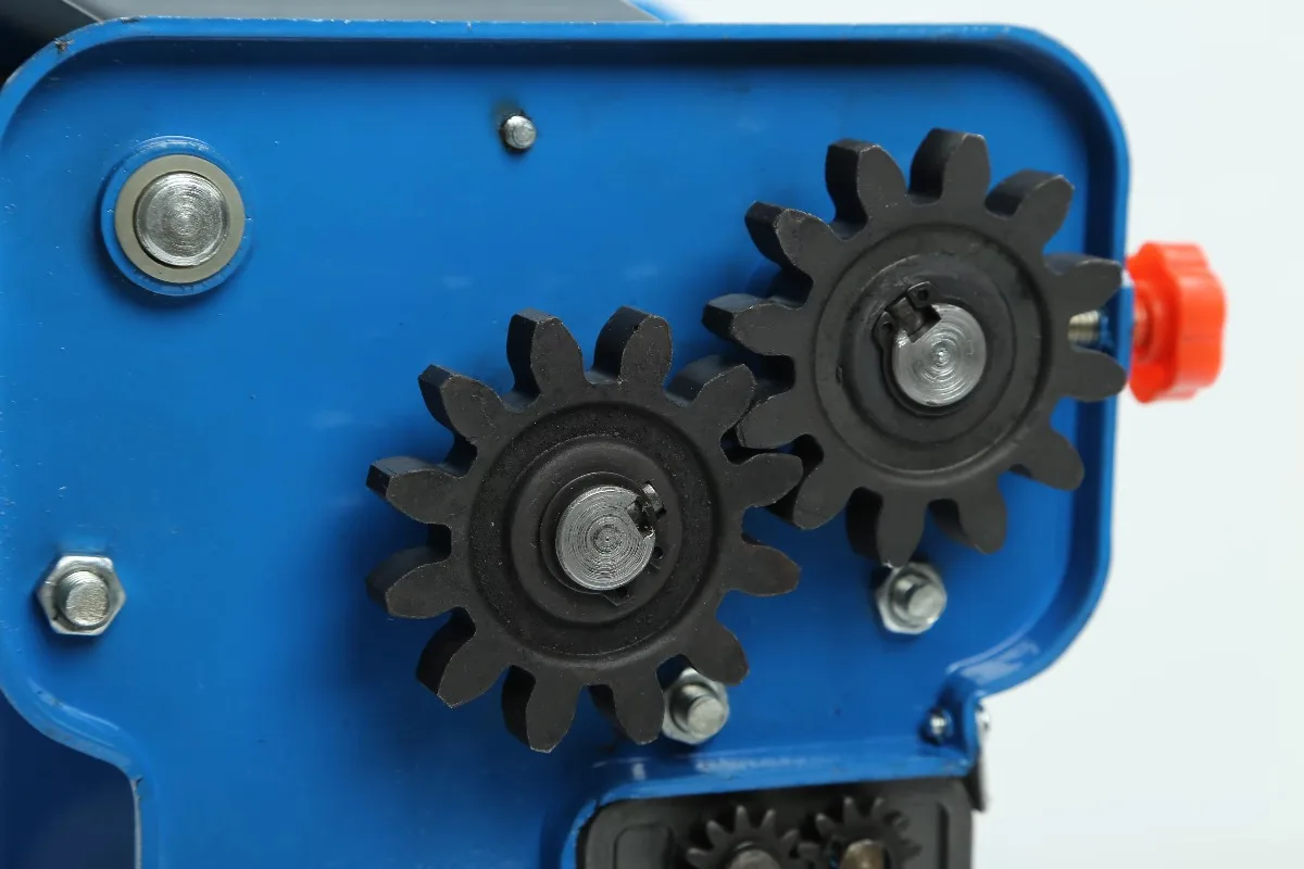 150-3FX Baixo Preço Manual Antiferrugem Macarrão Massa Folha Máquina de Pressagem com Componentes de Engrenagem Núcleo