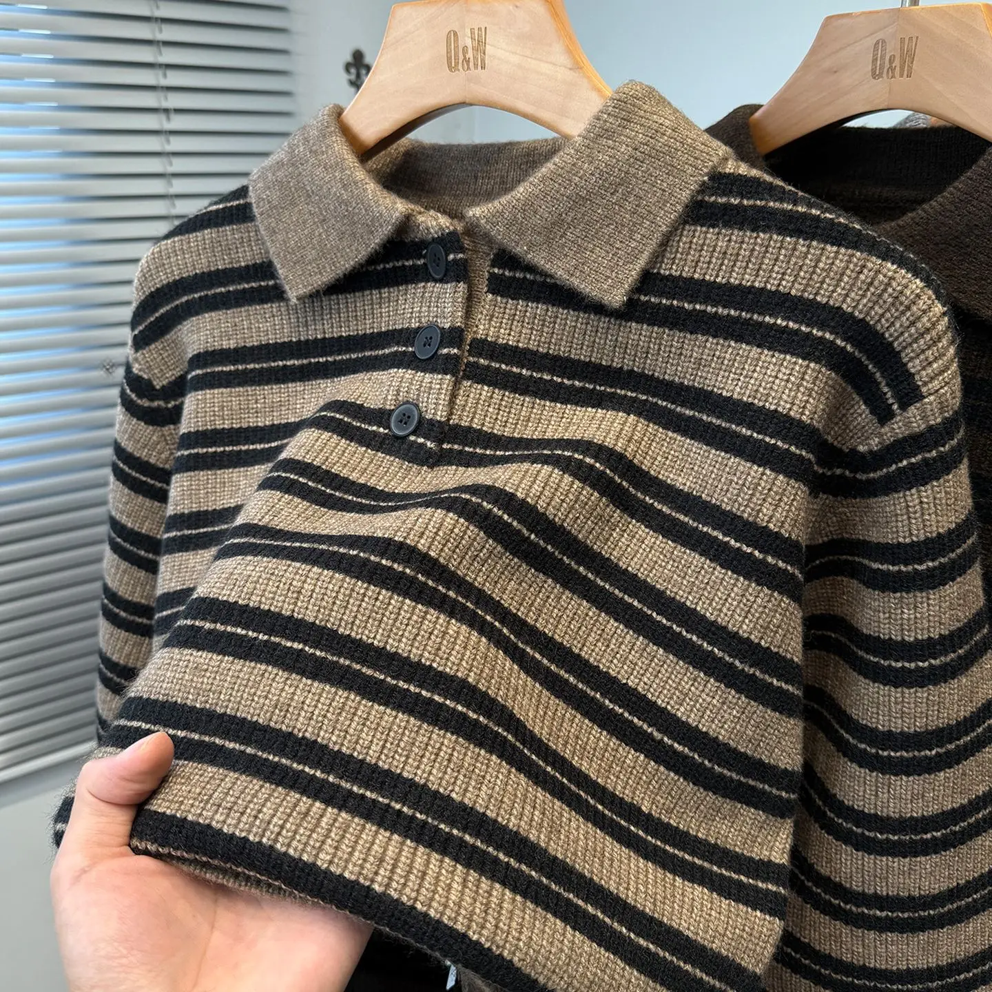 

Thiened Collar Sweater Men's Faionable Striped Autumn Winter Casual Knitted Wear Polyester Fiber Cleanfit Sle Long...