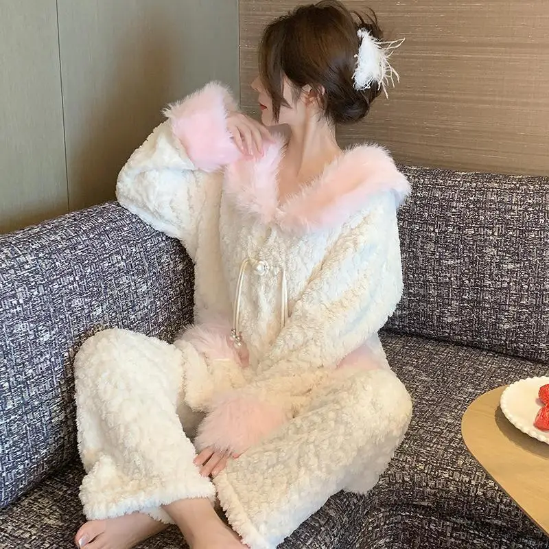 

150Kg Plus Size Pajamas for Women Thickened Autumn Winter Warm Velvet National Style Can Be Worn Outside Loungewear Casual Set