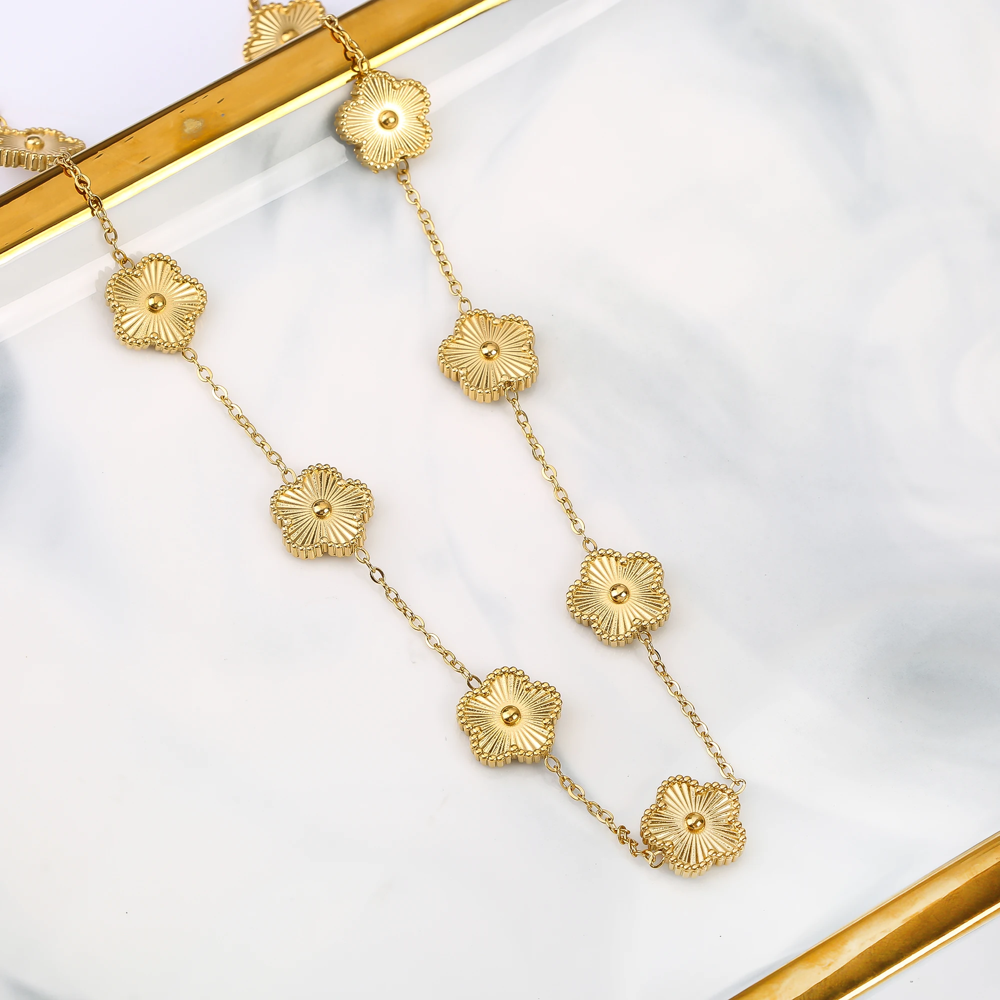 10 Flower Y2K  Laser Stainless Steel Five Leaf Flower Waterproof Necklace Simple for Woman Daily Party Aesthetic Jewelry Clover
