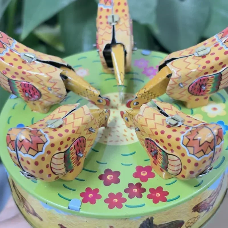 

Metal Tin Chicken pecking rice figures Mechanical Clockwork Wind up toy model Adult Collection Retro Best birthday gift