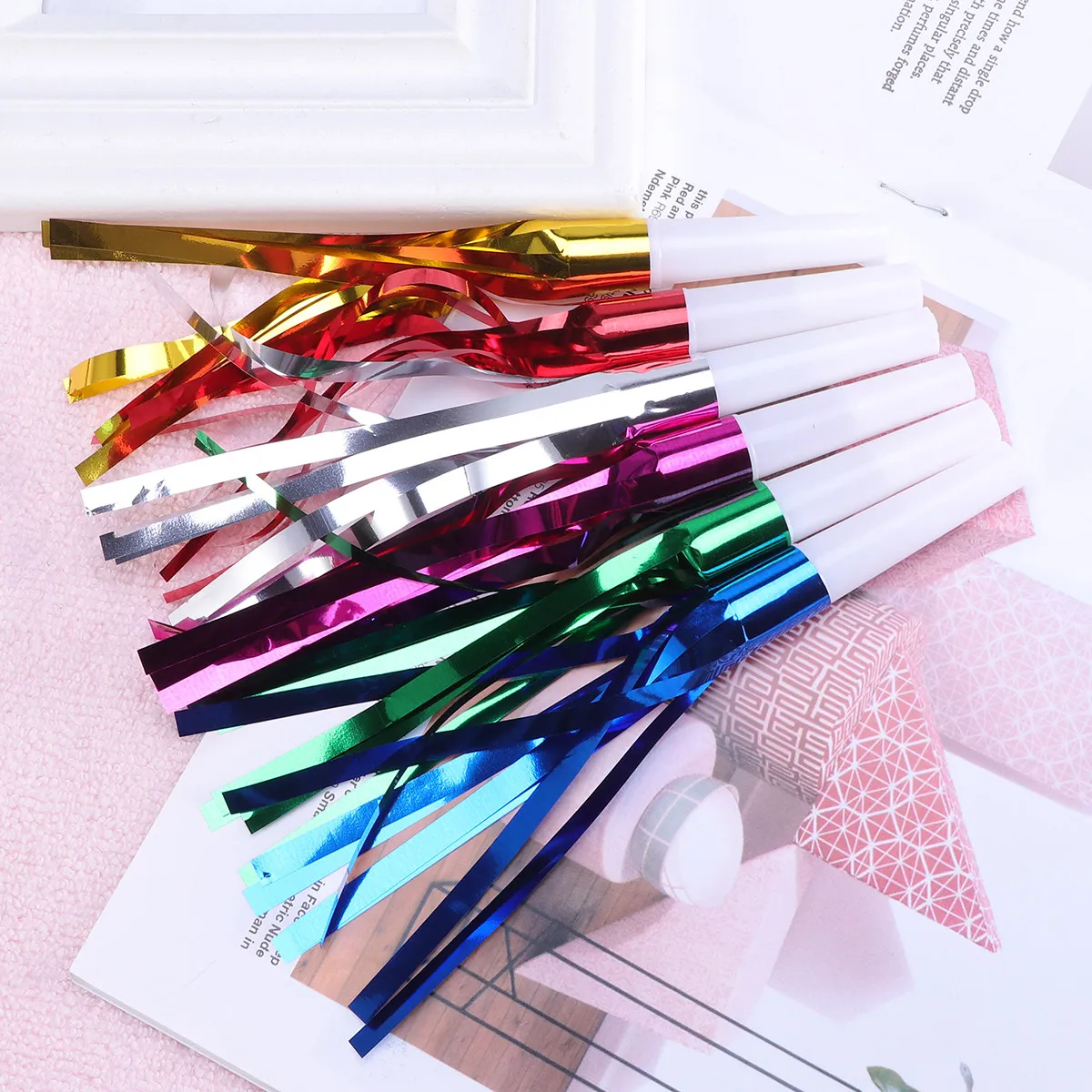 

18 шт. детских металлических свистков с бахромой, праздничные свистульки, гудки для Рождества, свадьбы, дня рождения, сувениры для торжеств