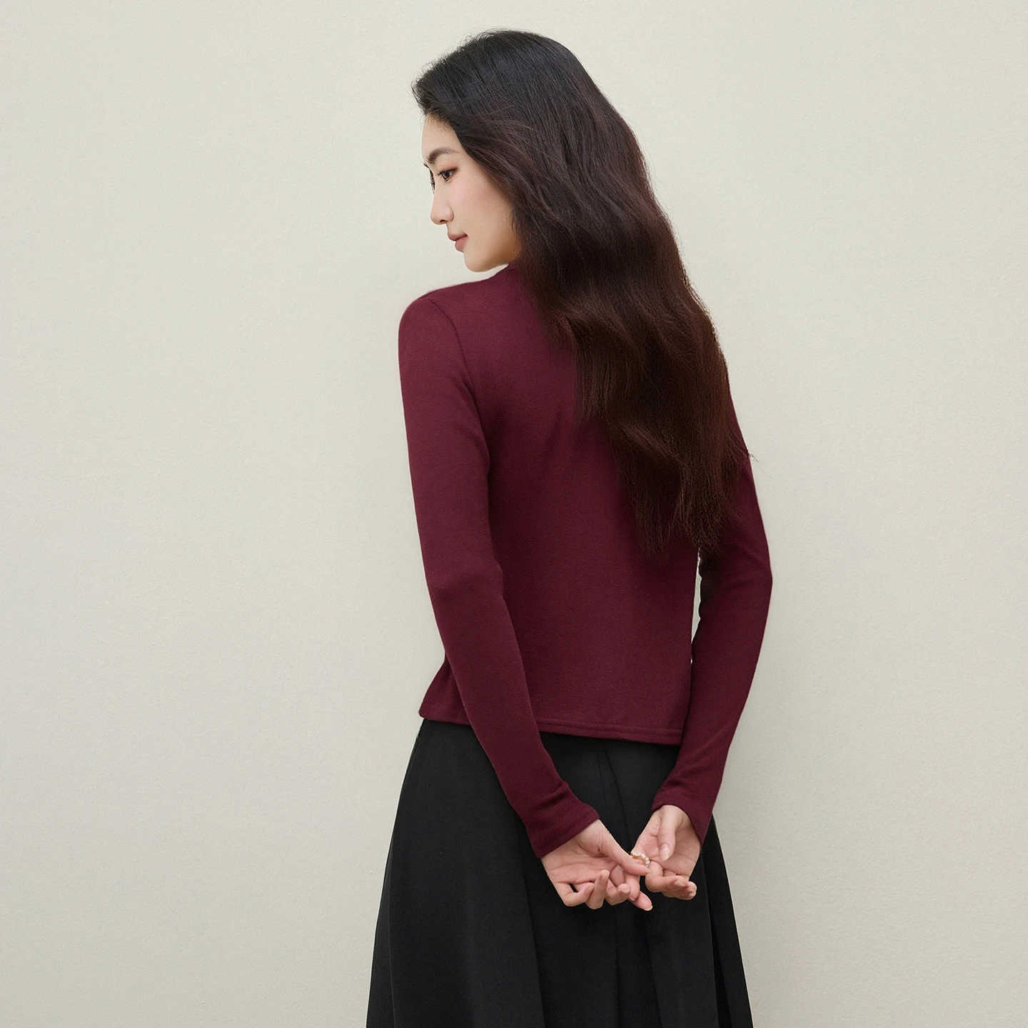 SENTUBILA Commute Tee for Women 2025 Fleece Lined Lapel Collar Slim Fit Knitted T Shirt Casual Women's Winter Clothing 154SF5995