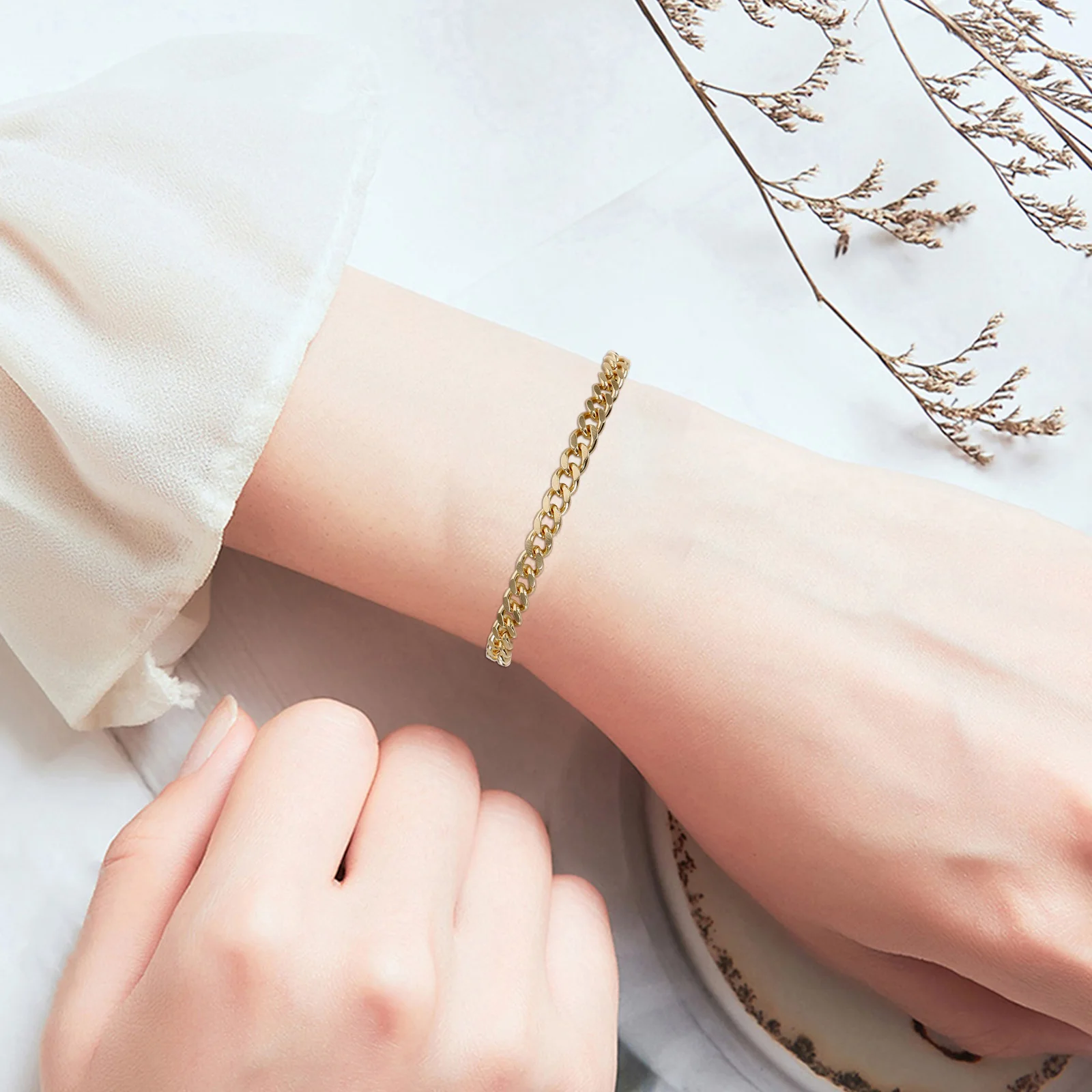 

5 Pcs Gold Bracelet Set Mens Bracelets Chain Five Piece Women Titanium Steel Man