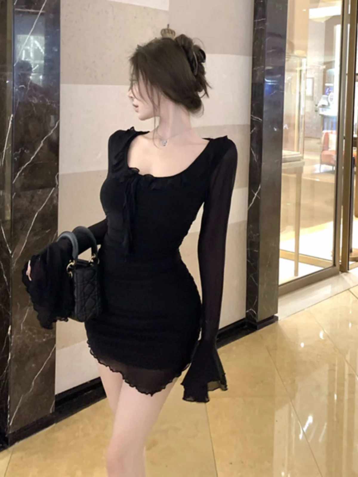 

Women's Pure Desire Lace Sleeveless Dress Autumn New Style Slimming High Waist Short Skirt Inner Wear Commute Style Korean Ve...