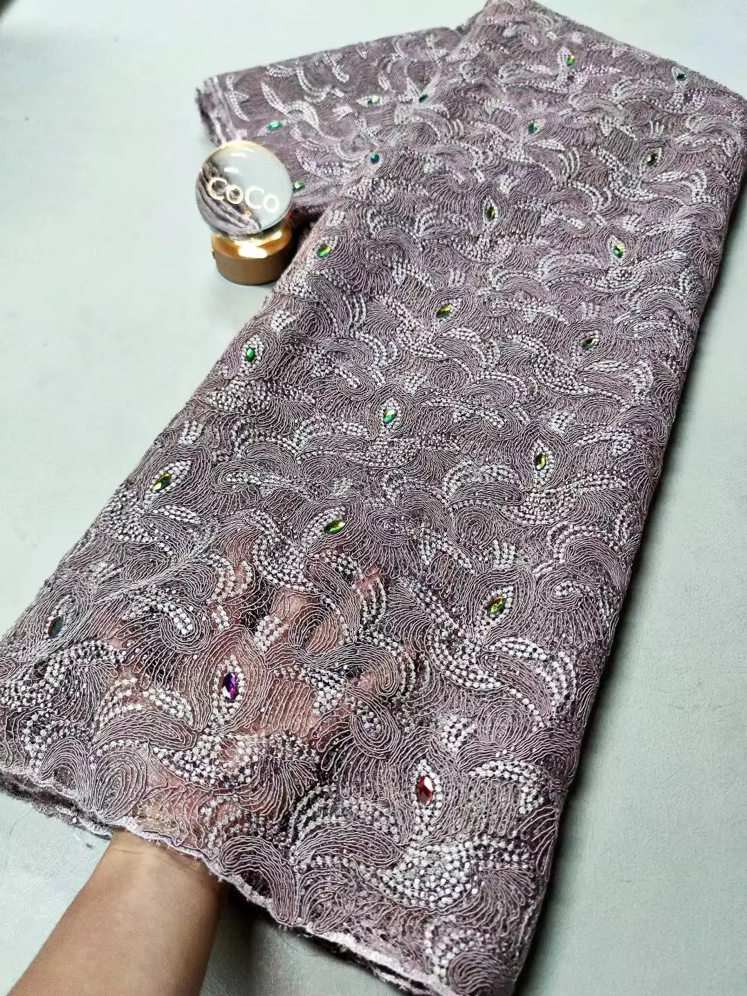 

2025 новейшее высокое качество в африканском нигерийском стиле с тюлем, вышивкой гипюром, кружевной ткани, платья с блестками, бусинами, 5 ярдов XL102