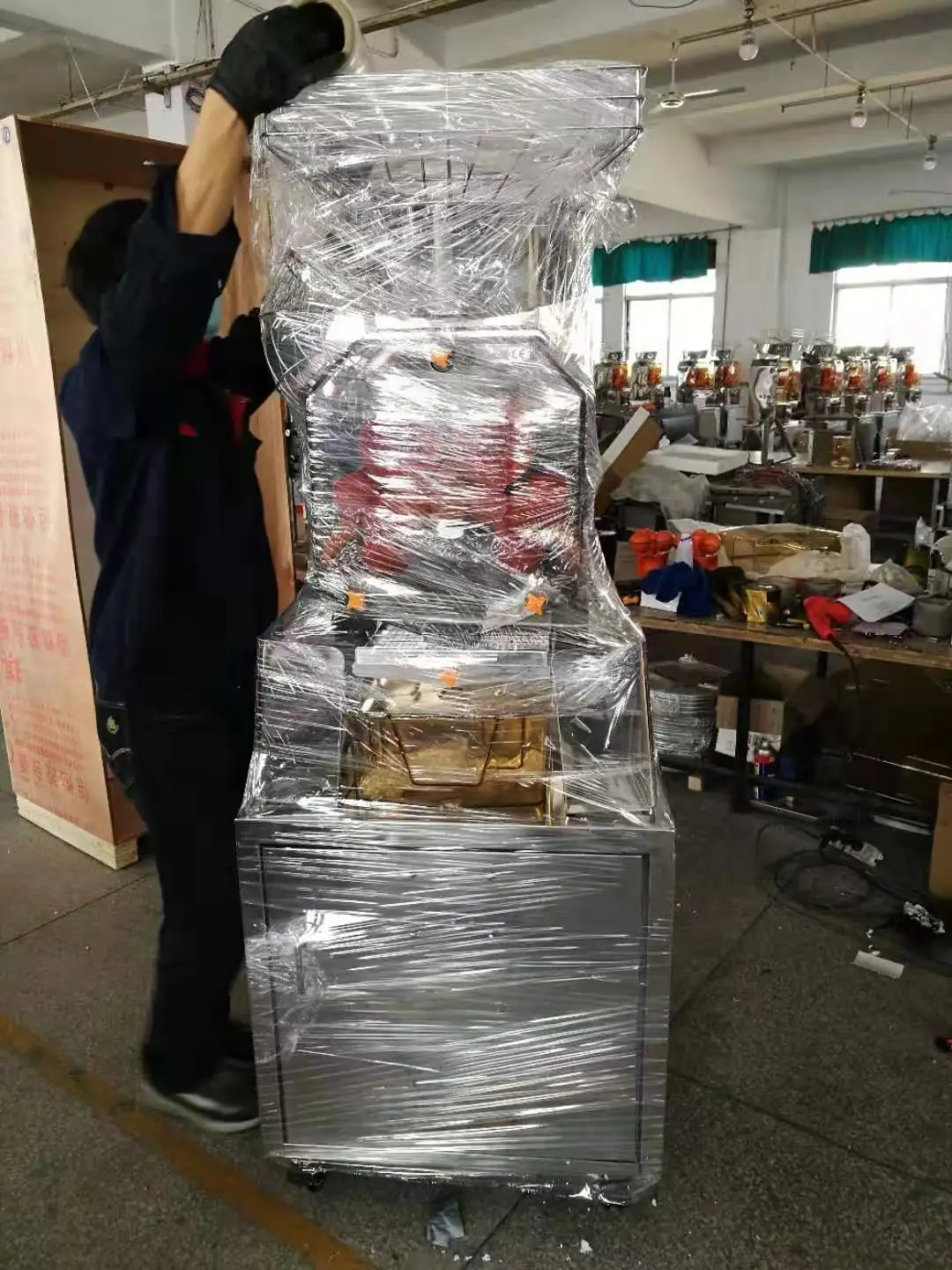 Commercial Fruit Juicer Extractor Machine Orange Juicer Machine Extractor Stainless Steel For Sale