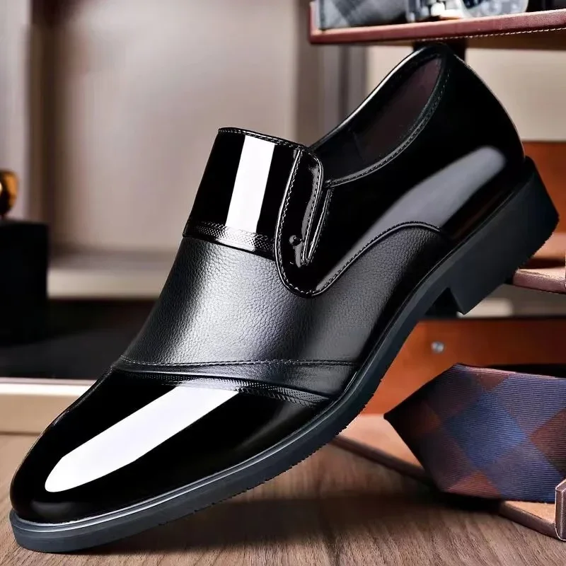 Black Patent PU Leather Shoes Slip on Formal Men Shoes Plus Size Point Toe Wedding Shoes for Male Elegant Business Casual Shoes