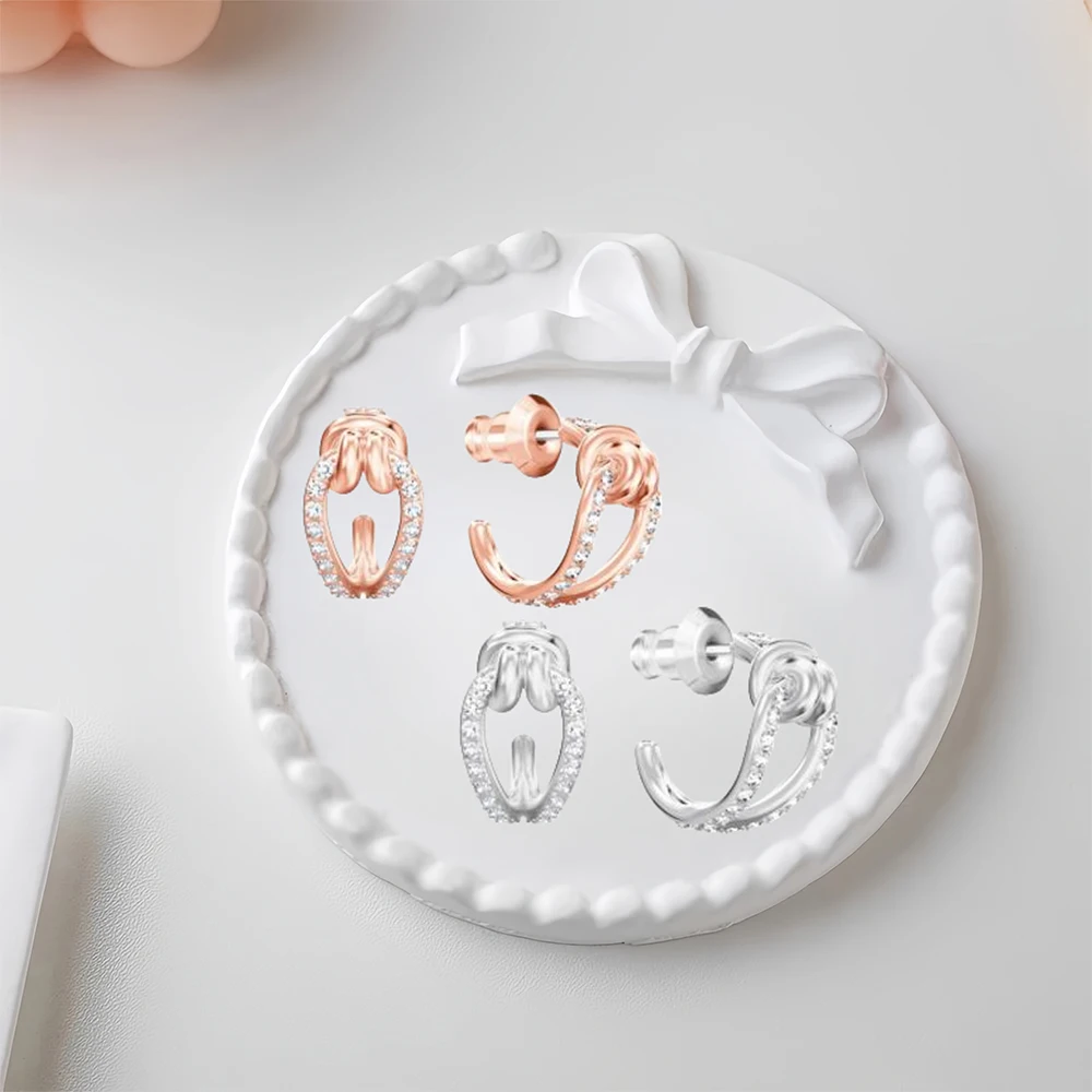 

2025 Hot Selling Brand Women's Earrings Simple, Fashionable, Luxurious Jewelry Suitable for Gifting To Friends