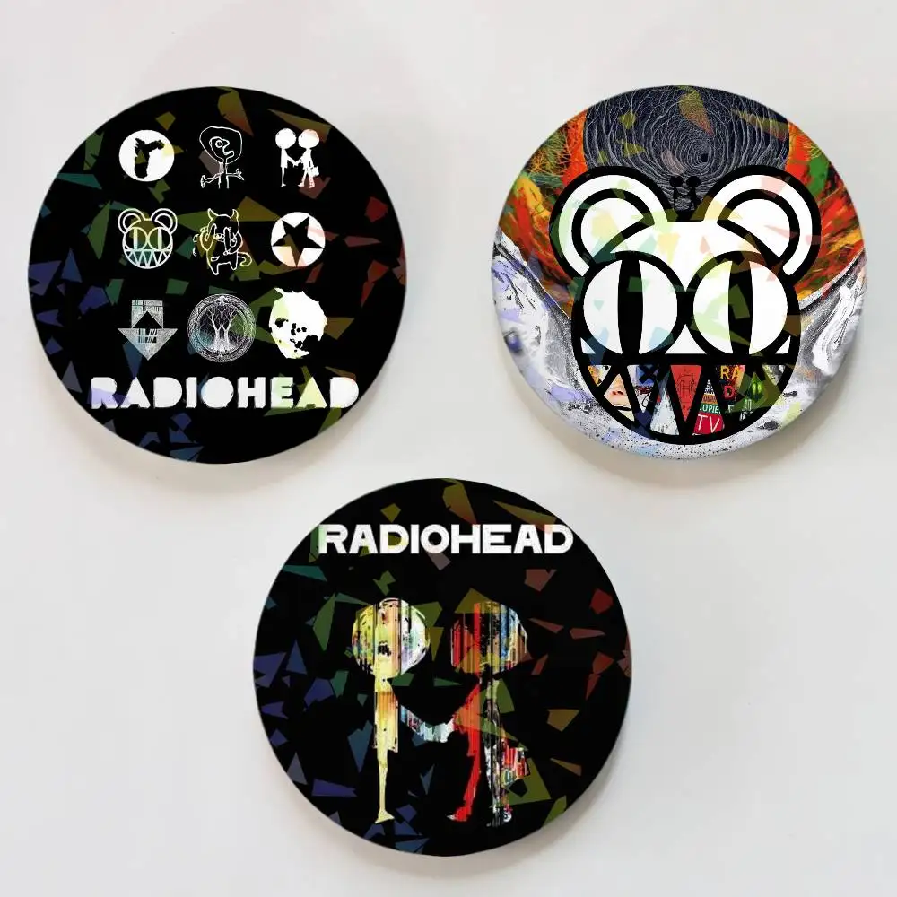 Rock Band R-RaDIohEaD-D Fashion Round Badge Lapel Pins for Backpacks Briefcase Laser Brooch Clothes Gifts