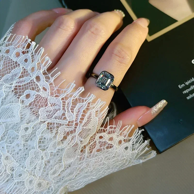 

New 925 Silver Black Diamond Emerald Cut Ring for Women with High Carbon Diamond Inlay Ins, Cool Style, Niche Personality