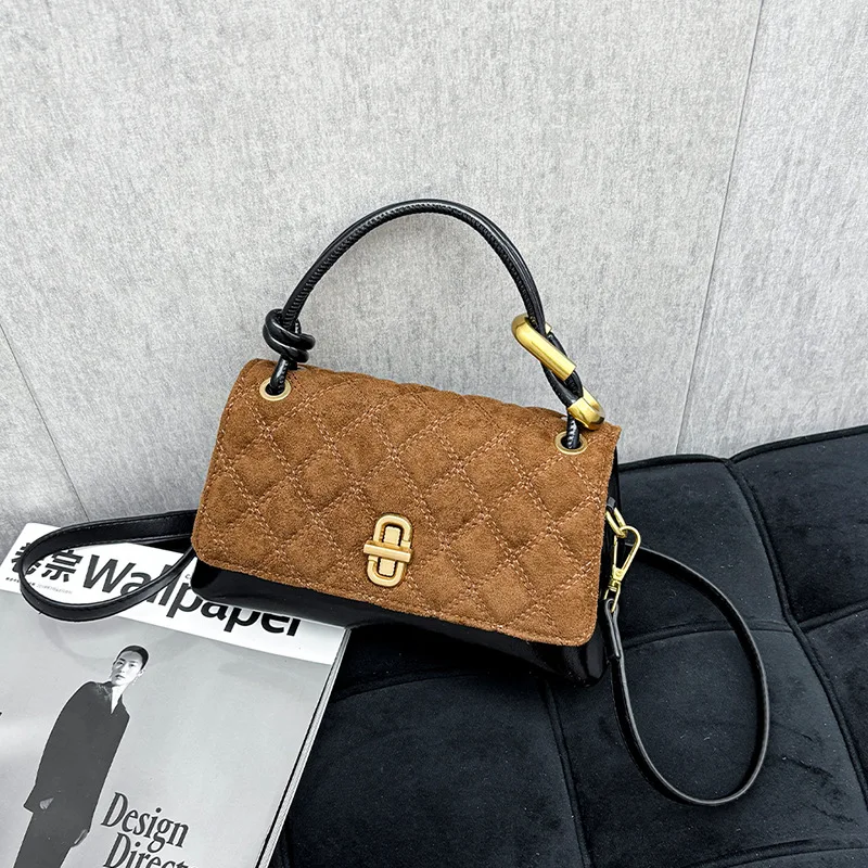 

Стеганая квадратная сумка на цепочке 2024, универсальная женская сумка через плечо, минималистичная сумка через плечо, модная сумка «день-ночь»