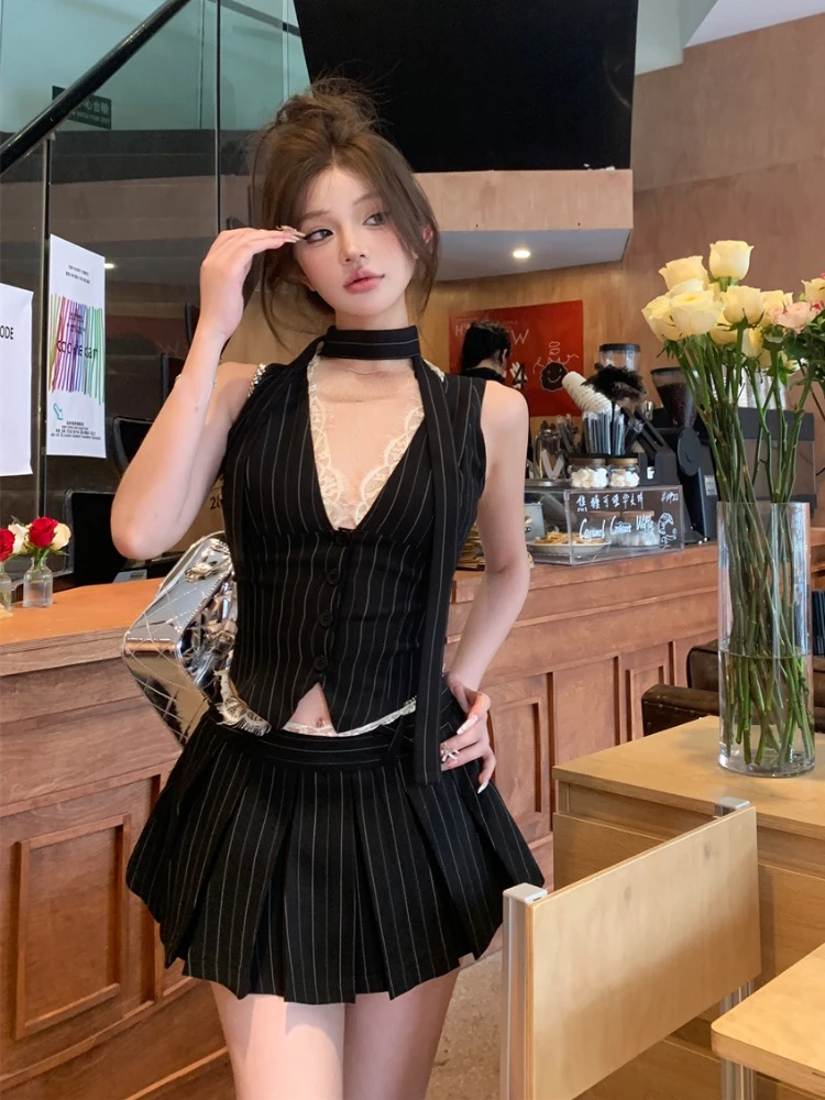 2024 Summer New Two Piece Set Streetwear V-neck Lace Patchwork Striped Casual Camisole Women + High Waist Pleated A-line Skirt