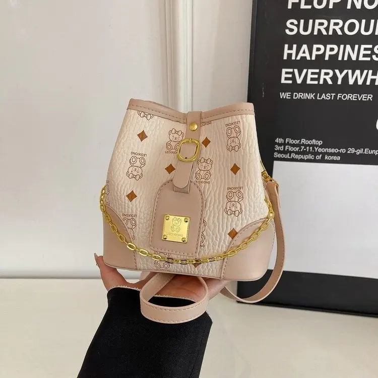 

2025 Autumn 287 New One Size Bucket Bag One Shoulder Crossbody Fashion Simple Trend Versatile Handbag