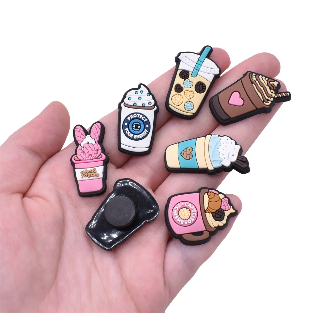 PVC นมชาถ้วยกล่องน่ารัก lot หัวเข็มขัดรองเท้า charms หัวเข็มขัดตกแต่งสําหรับ clog pins รองเท้าแตะขายส่ง DIY ของขวัญอุปกรณ์เสริม