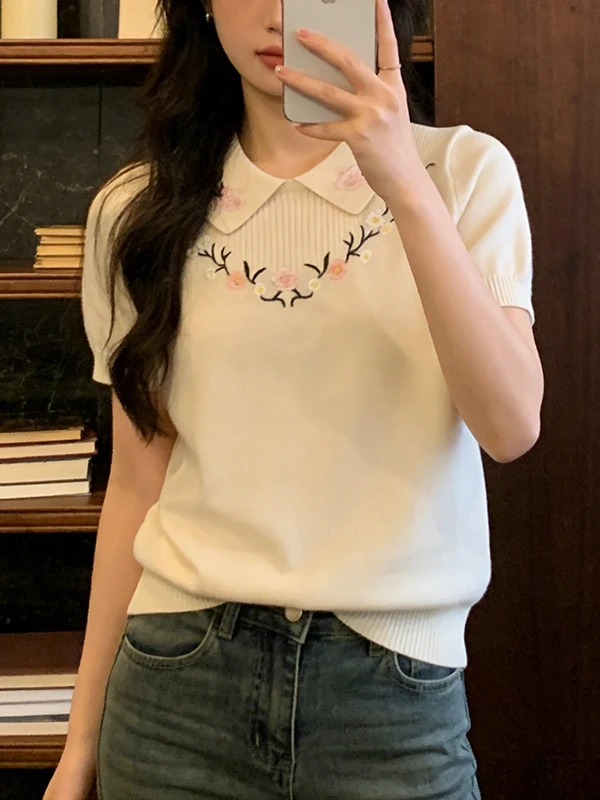 

Elegant Embroidered Large Size Neck Short Sleeve Knitted Sweater Women's Slimming Summer New Style Soft Cotton T-Shirt