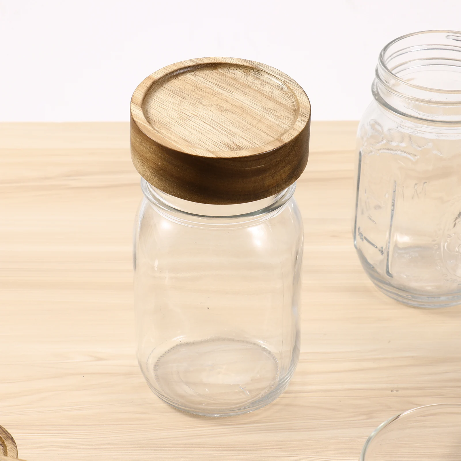 

4 Grid Ice Cubes Tray Food-grade Silicone Ball Ice Mold Easy Demould Ice Ball Maker Cafes Bars Parties Whiskey Ice Cream Tools