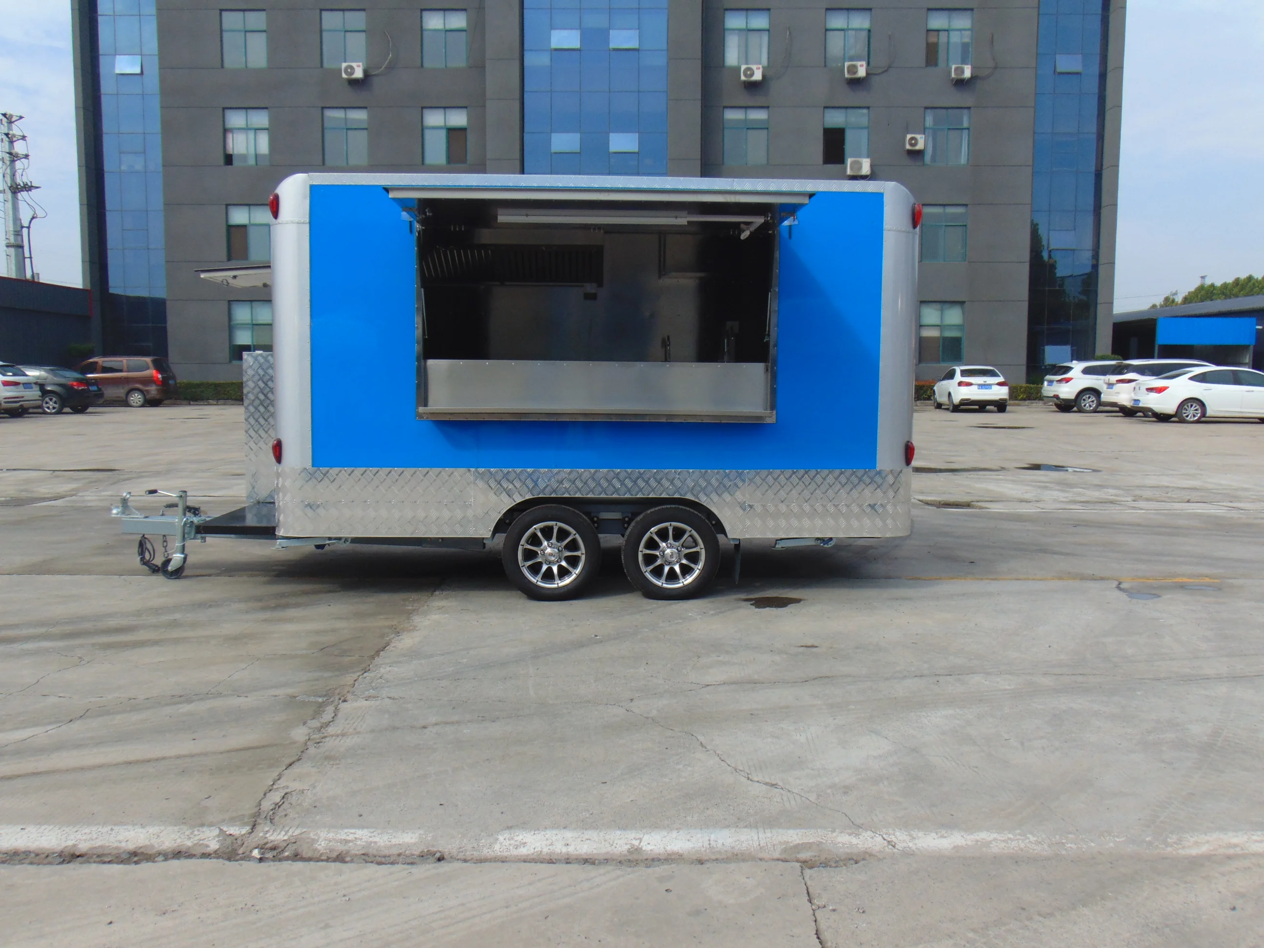 

Мобильные кухонные прицепы-бары, фудтраки для уличных ресторанов и пекарен, мобильные тележки для США