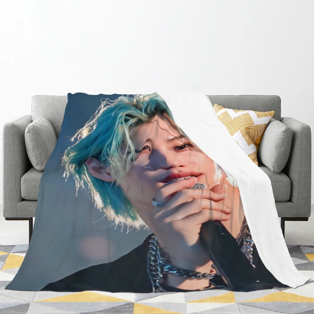 Popular-Bands-Like-Stray-K-Kids Flannel Multifunction Warm Lid Blanket