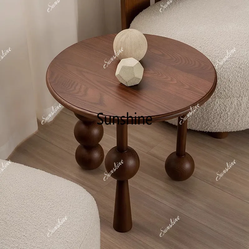 

Special-shaped feet, round ball edge, round small table, medieval household small coffee table
