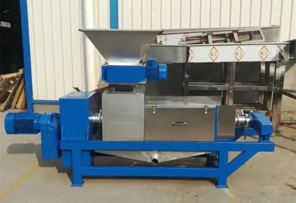 Hammer Mill Crushing and Squeezing Integrated Machine, Industrial Apples, Pears, Potatoes, Carrots Juice Making Machine