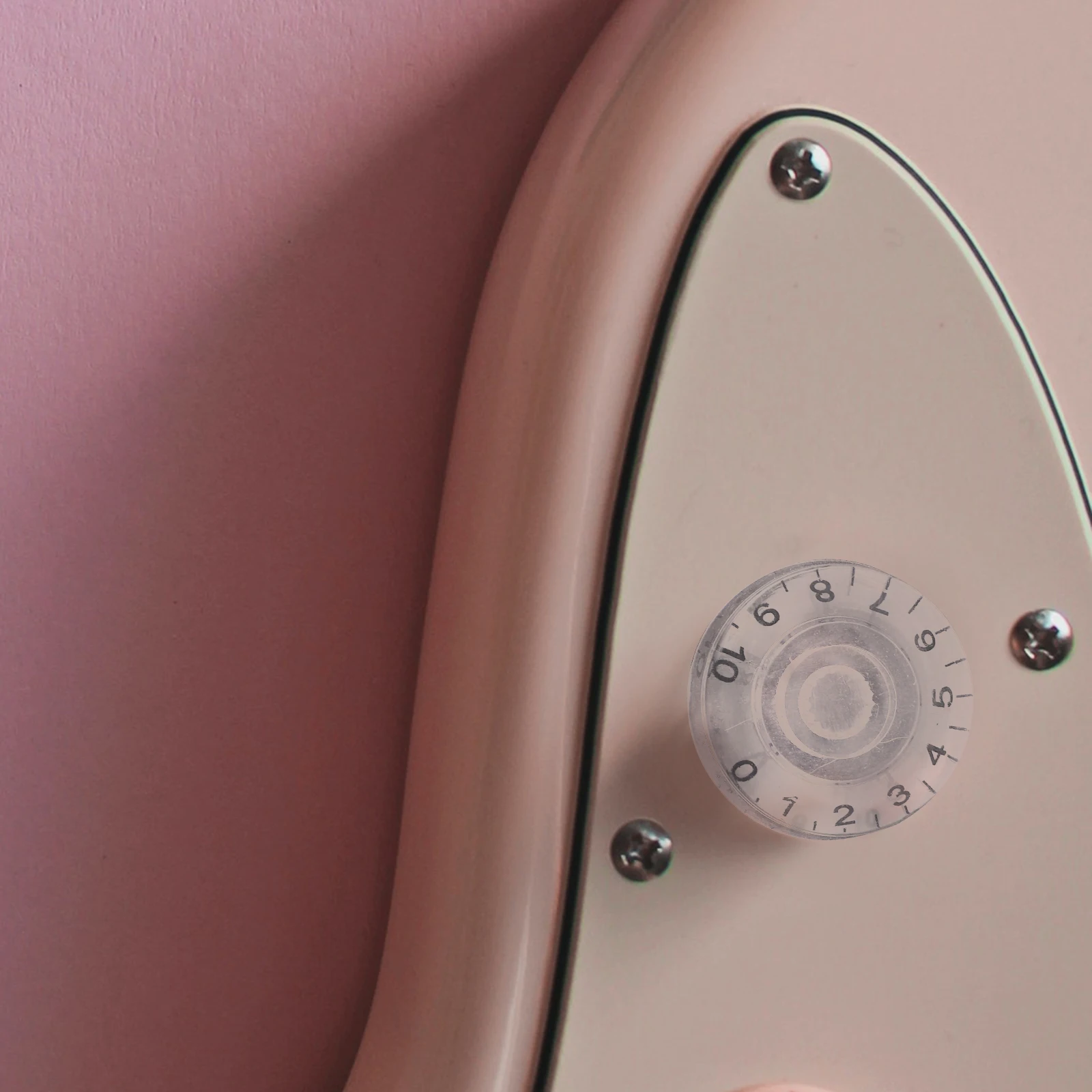 

4pcs Acrylic Volume Knob Guitar Bass Replacement Tone Control Potentiometer Cap Resistant Lightweight Hat