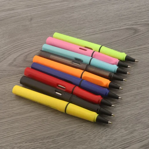 Imagen 2 del producto Bolígrafo + 8 recambios, bolígrafo de Gel de tinta negra, azul y roja, punta de bala, bolígrafo Rollerball de 0,5mm, suministros escolares y de oficina, papelería, 1 ud.