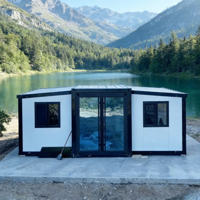 YG 3 Bedroom Expandable House 20Ft 40Ft Portable Folding Mobile Prefa Home Modular Container House with Kitchen Washroom