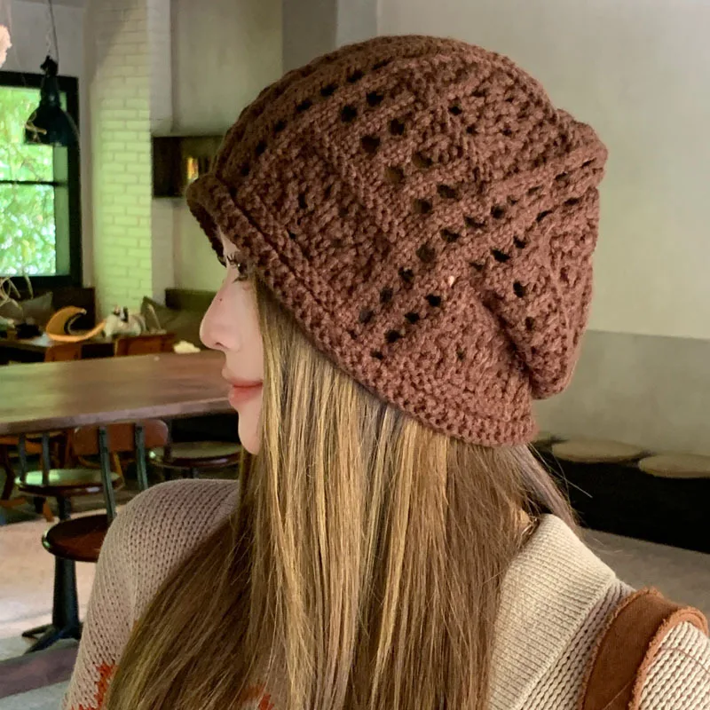 

Модная свободная вязаная крючком шляпа, корейская шляпа с большим воротником, женская весенне-осенняя уличная повседневная шерстяная вязаная шапка с откидной спинкой