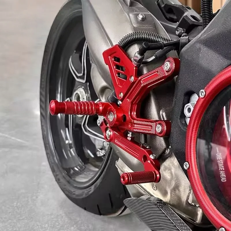 Modified Rearset Footpeg Kit Rear‑Shift Foot‑Rest Pedal For QJMOTOR SRK921RR Sport‑Bike Control‑Mod Parts