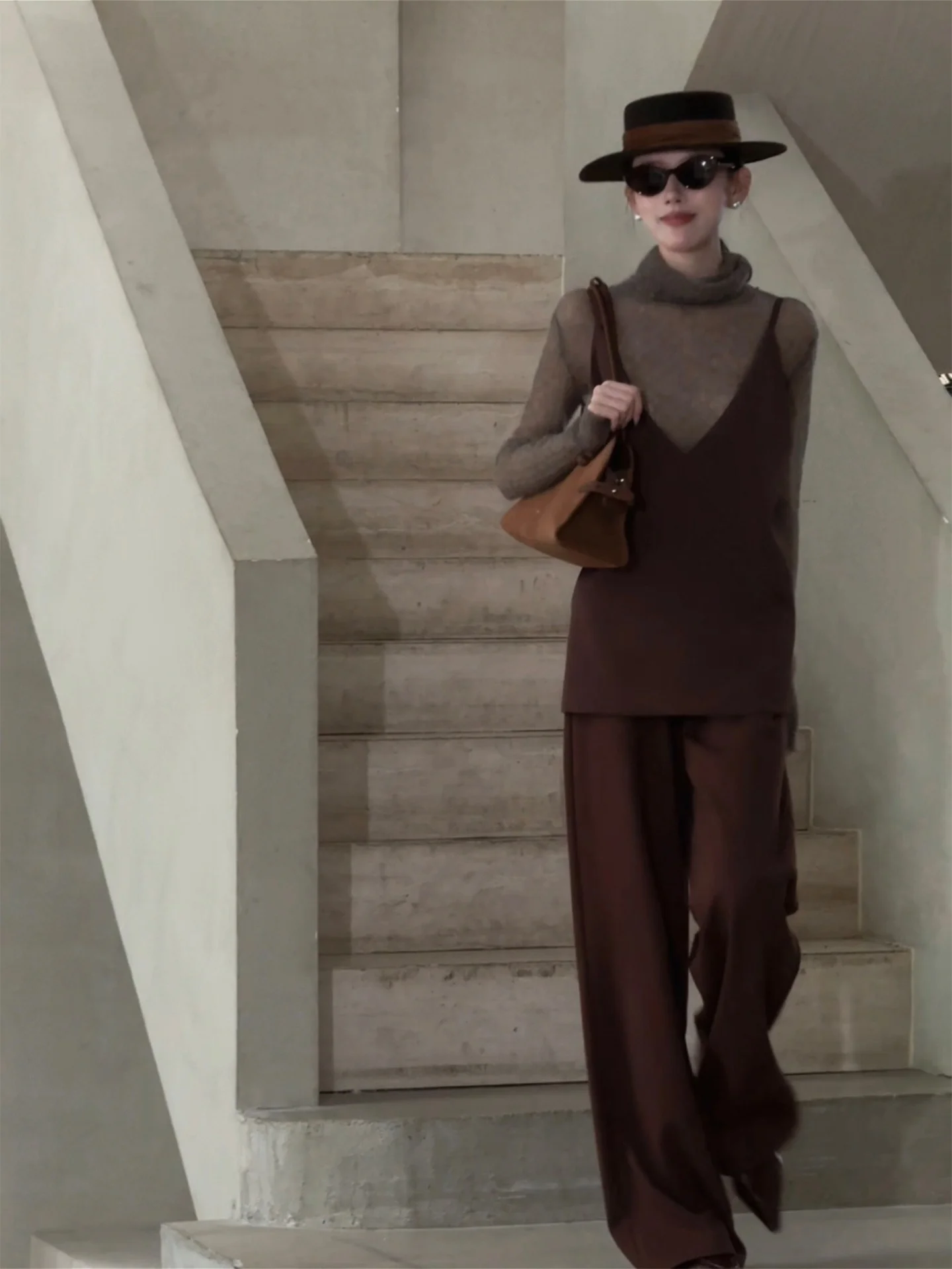 

Luhe High Ne Вязаный свитер V Ne Жилет Трикотажные брюки Повседневная одежда Long Sve Осенняя одежда для женщин и взрослых Комплект из четырех предметов