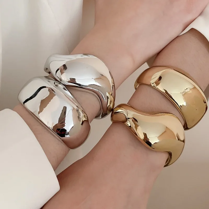 Irregular Geometric Glossy Opening Bangle for Women Personality Metal Bangles Exaggerated Design Fashion Jewelry Party Gift A1