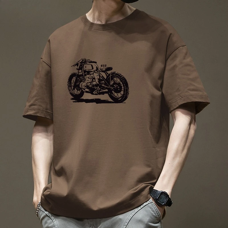 تي شيرت جديد لخريف وشتاء 2025 من القطن الخالص للرجال ملابس فضفاضة وغير رسمية أنيقة ومتعددة الاستخدامات