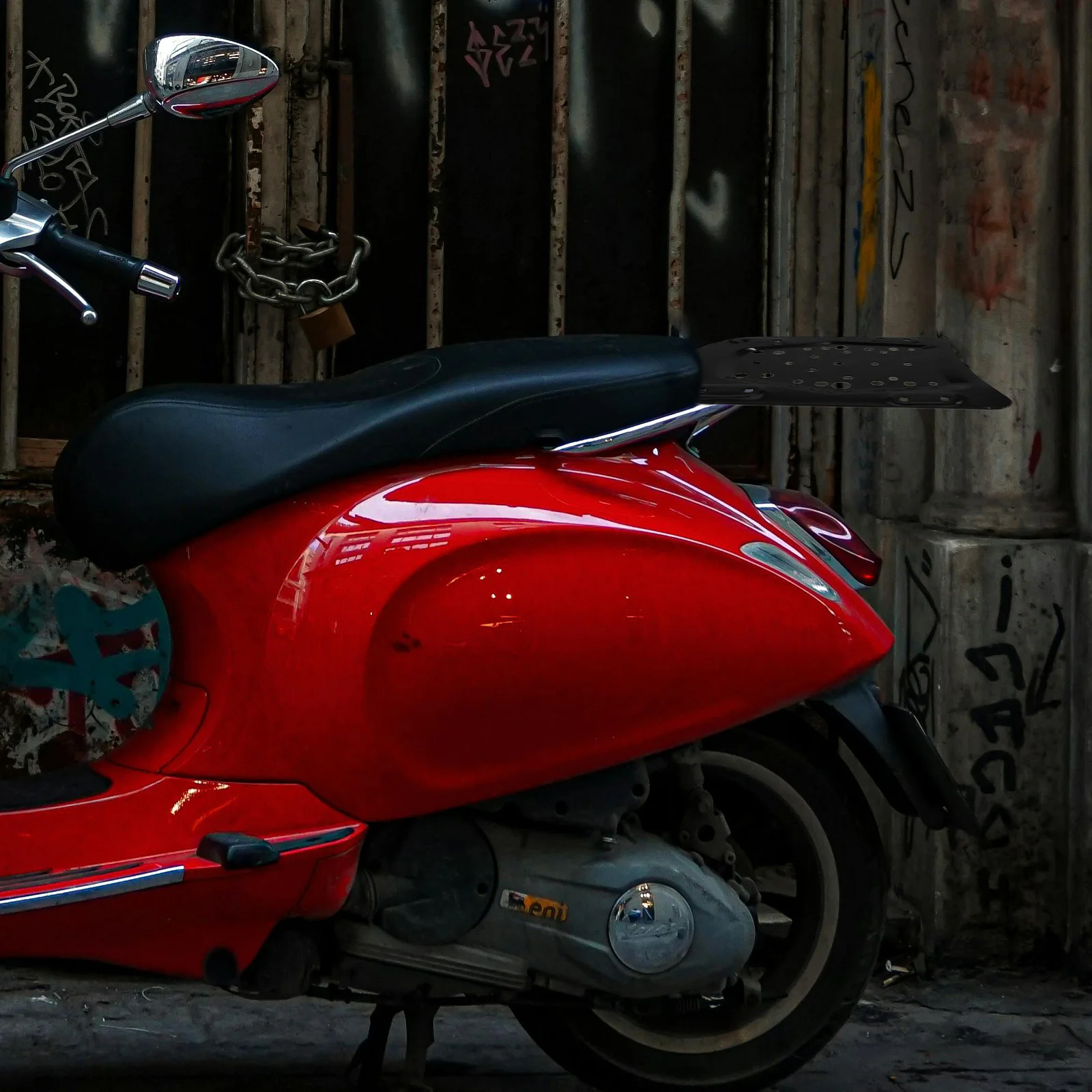 

1Set Scooter Rear Shelf Heavy Duty Luggage Rack Mounting Plate Black Color Thickened Base Plate Stable Installation Motorcycle