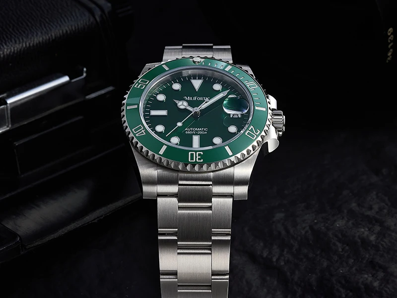 Milifortic D100 Herren Automatik Klassische Taucheruhr 40mm Saphirglas Leuchtend 200M Wasserdicht Wochenend-Abenteuerbegleiter Alltag – Detail 10