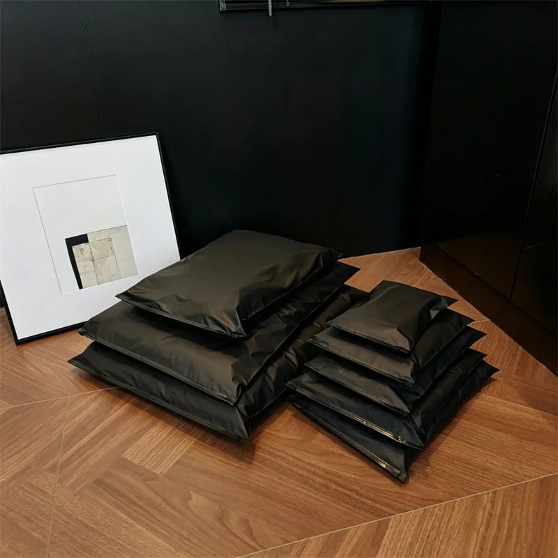 50pcs PE Black Frosted Storage Bags Underwear Clothing Packaging Pouch Private Custom Zipper Sealing Bags Reusable Printed LOGO