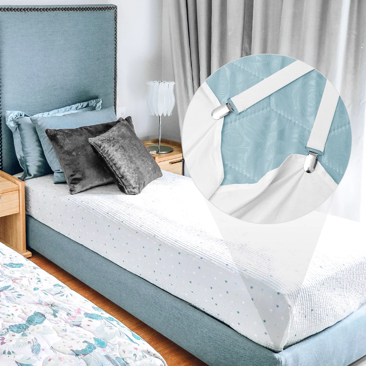 

Bed Sheet Clips Adjustable Elastic Straps Corner Holders For Mattress Pad Duvet Cover White