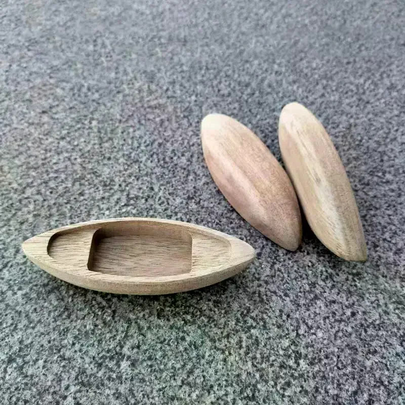 Ocean Landscape Wooden Boat Model: Mini Canoe Vintage Fishing Boat Handcrafts Miniatures Ornaments