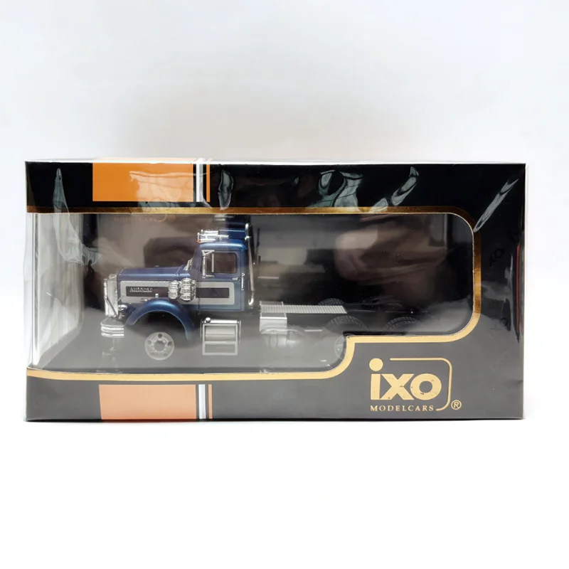 

IXO Diecast 1:43 Scale A64 Towing Vehicle 1965 Alloy Simulation Car Model Collection Decoration Gift Toys Static Display