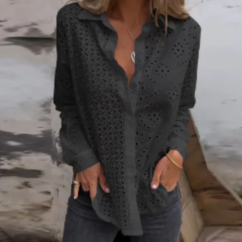 Camicette all'uncinetto con ricamo Sexy scava fuori donna primavera solido manica lunga Jacquard Top estate allentata camicia monopetto con risvolto