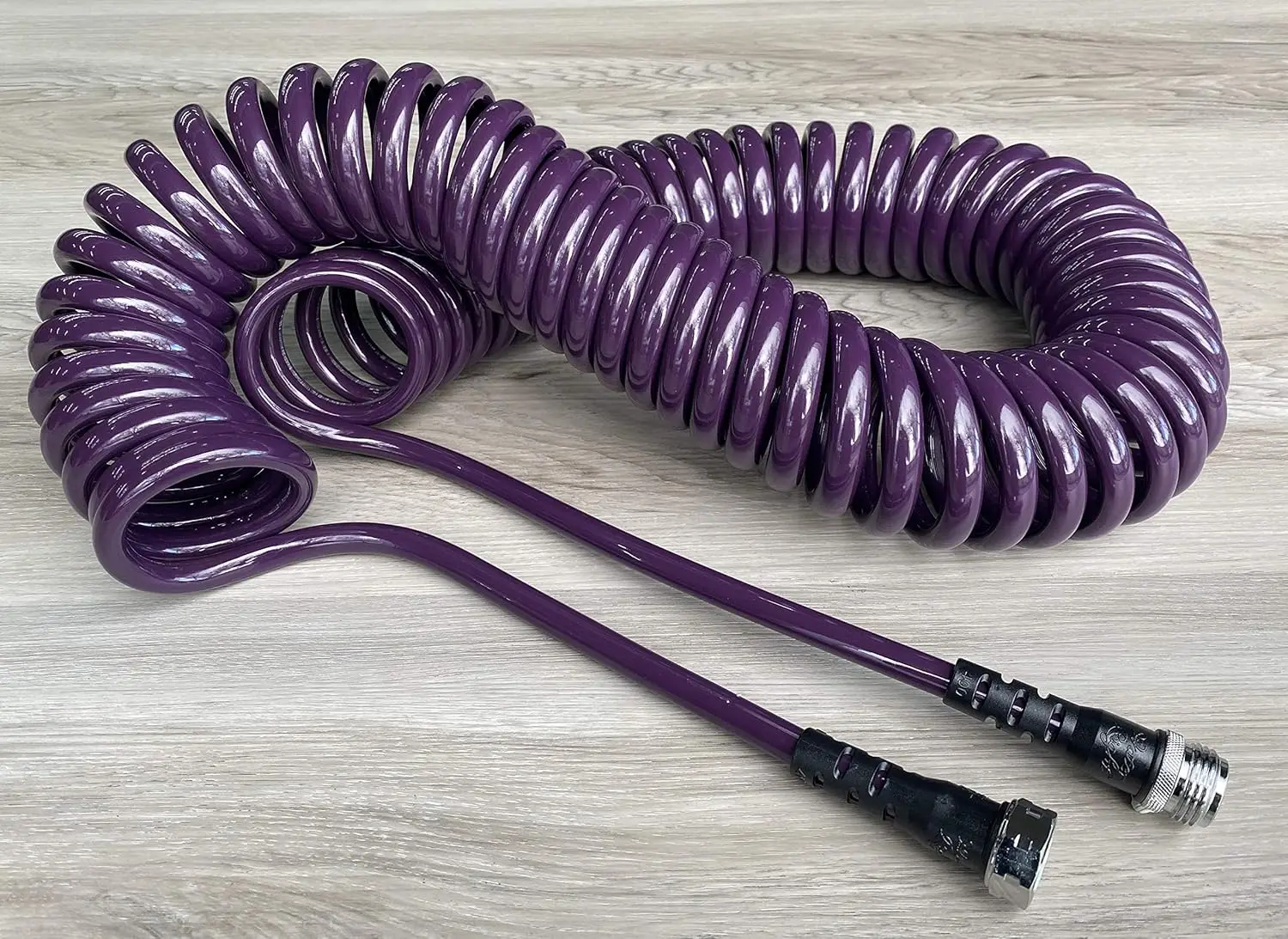 

Flexible 25ft Purple Garden Hose, 3/8-Inch Diameter, Drinking Water Safe Polyurethane Material