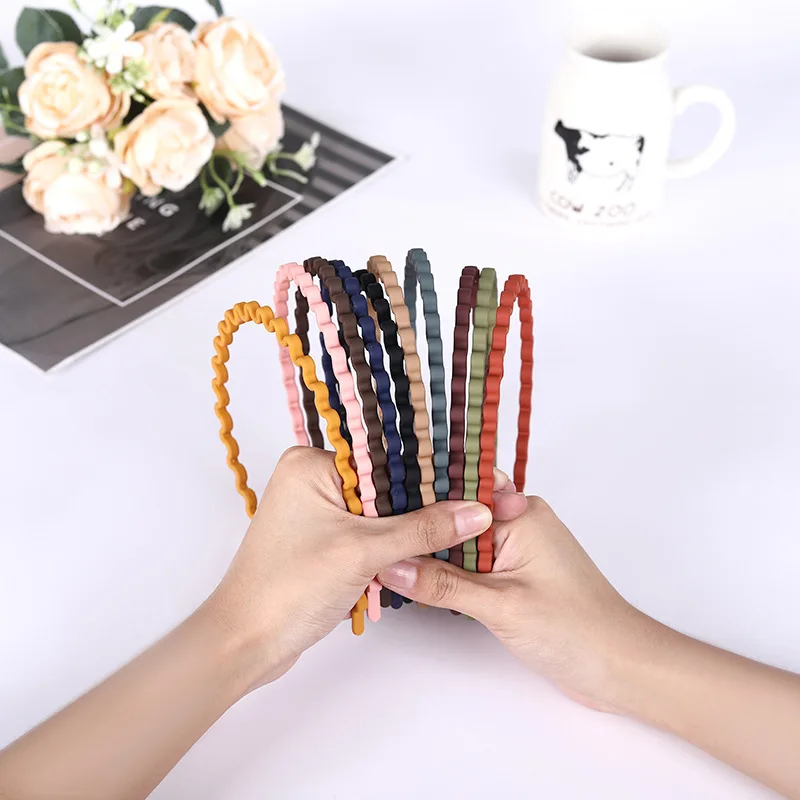 New Fashion All-match Acrylic Wavy Frosted Candy Color Geometric Headband Hairband for Women Girl Hair Accessorie Headwear