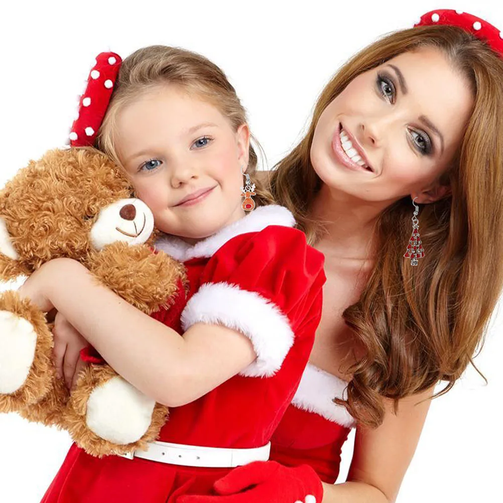 

6Pairs Xmas Earrings Christmas Theme Dangle Ear Pendant Women's Festive Jewelry Alloy Fashion Accessory for Party Gift Lover