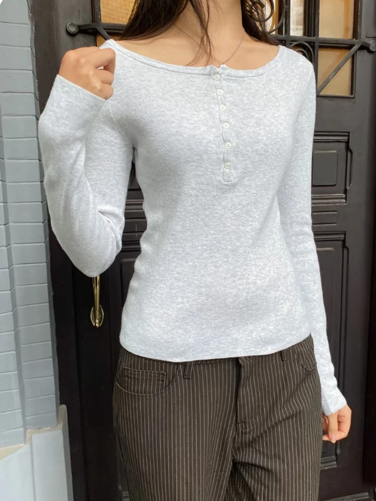 

Серые вязаные тонкие футболки с шестью пуговицами, женские новые хлопковые футболки с круглым вырезом и длинными рукавами, осенние уличные простые футболки Y2k