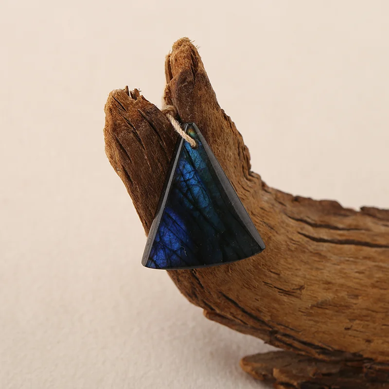 Natural Labradorite and Obsidian Sector Pendant Beads for Jewelry Making, Handmade Natural stones beads 27*23*6mm 4.4g
