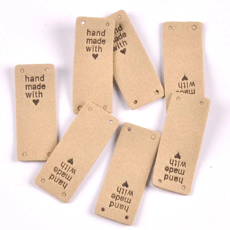 20Pcs 2x5cm PU Cloth Handmade With Love Embossed Tags DIY Flag Label For Garment Sewing Accessories cp3430