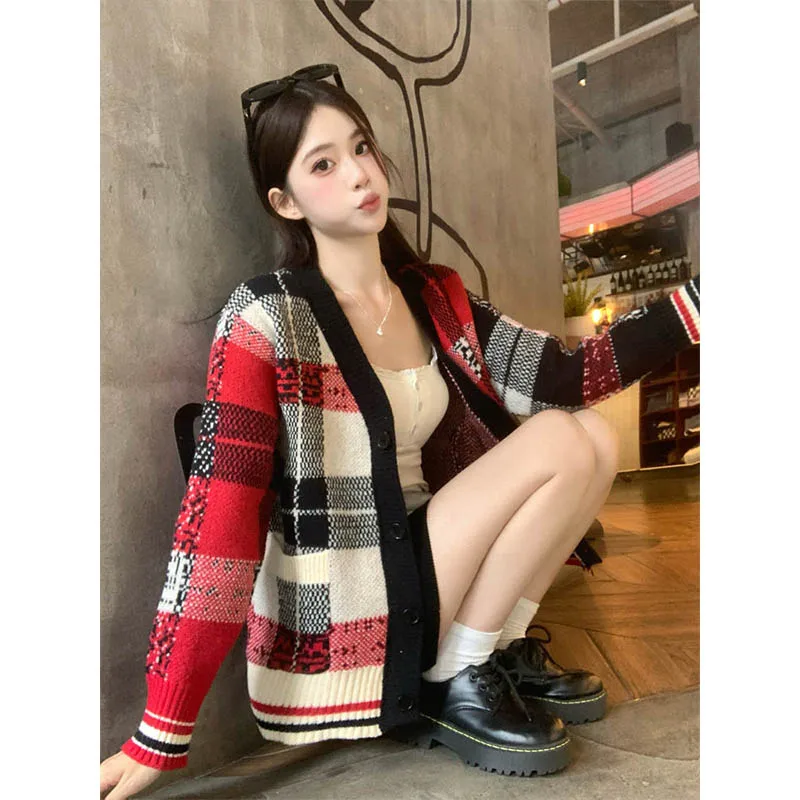 Women Clothing V-neck Knitted Cardigan Fashion Loose Plaid Lazy Style Sweaters Winter Thick Vintage Knitwear Coats