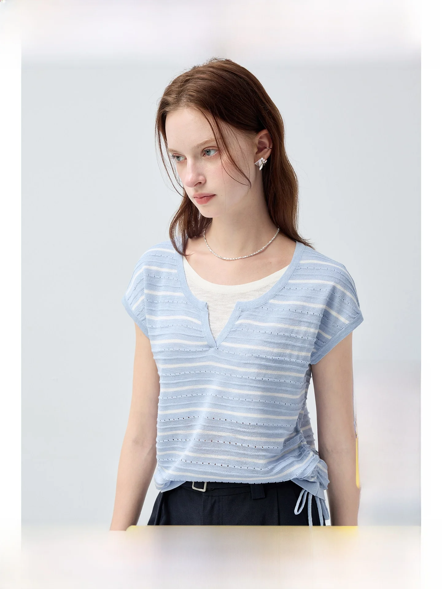 

Large Size Women's Knitted Short Sleeve Bamboo Rayon T-Shirt Thin Summer Casual Top Fake Two-Piece Gown Standard Fit Korean S...