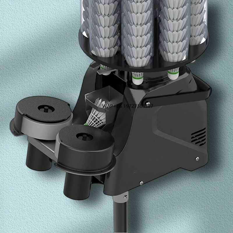 

Автоматическая тренировочная машина для бадминтона с несколькими лоскутными подачами для профессиональных тренировок по ударам и обслуживанию
