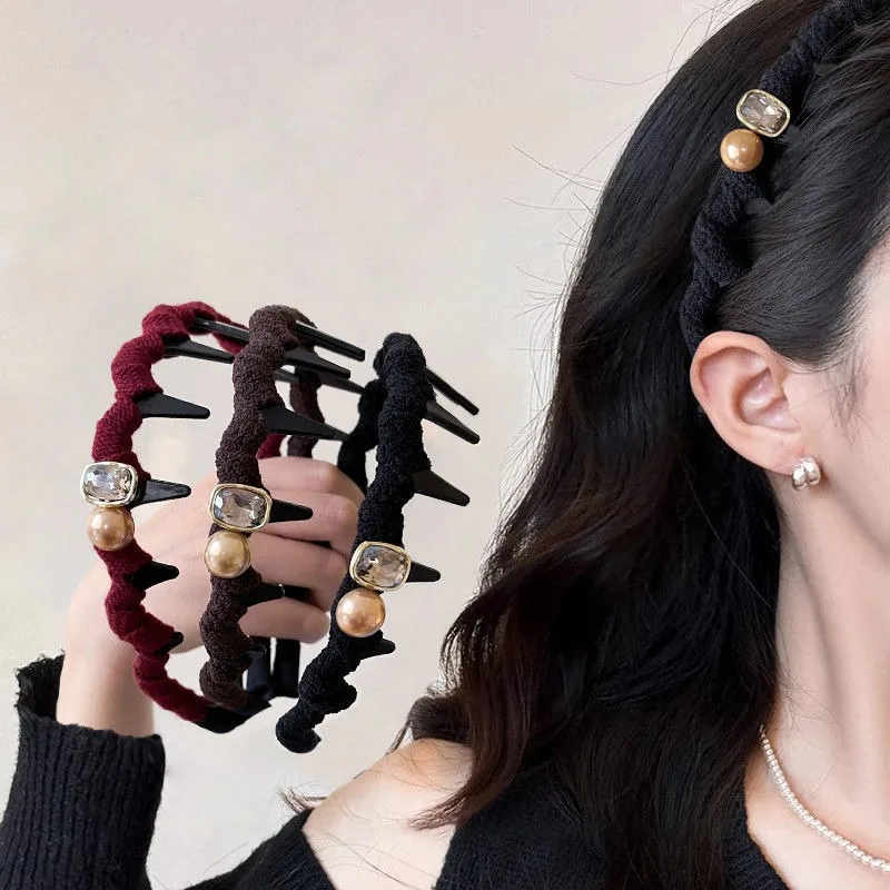 

1 Piece of Vintage Rhinestone Braided Headband Suitable for All Seasons, Daily Commuting, Stable Grip, Versatile Accessory